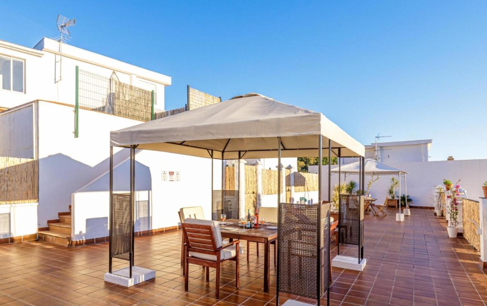 Apartamento Centrico La Merced 2 - Free Parking & Free Gym Appartement Málaga Buitenkant foto